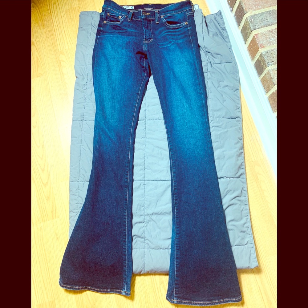 Women’s Red Engine Flare Jeans Size 29